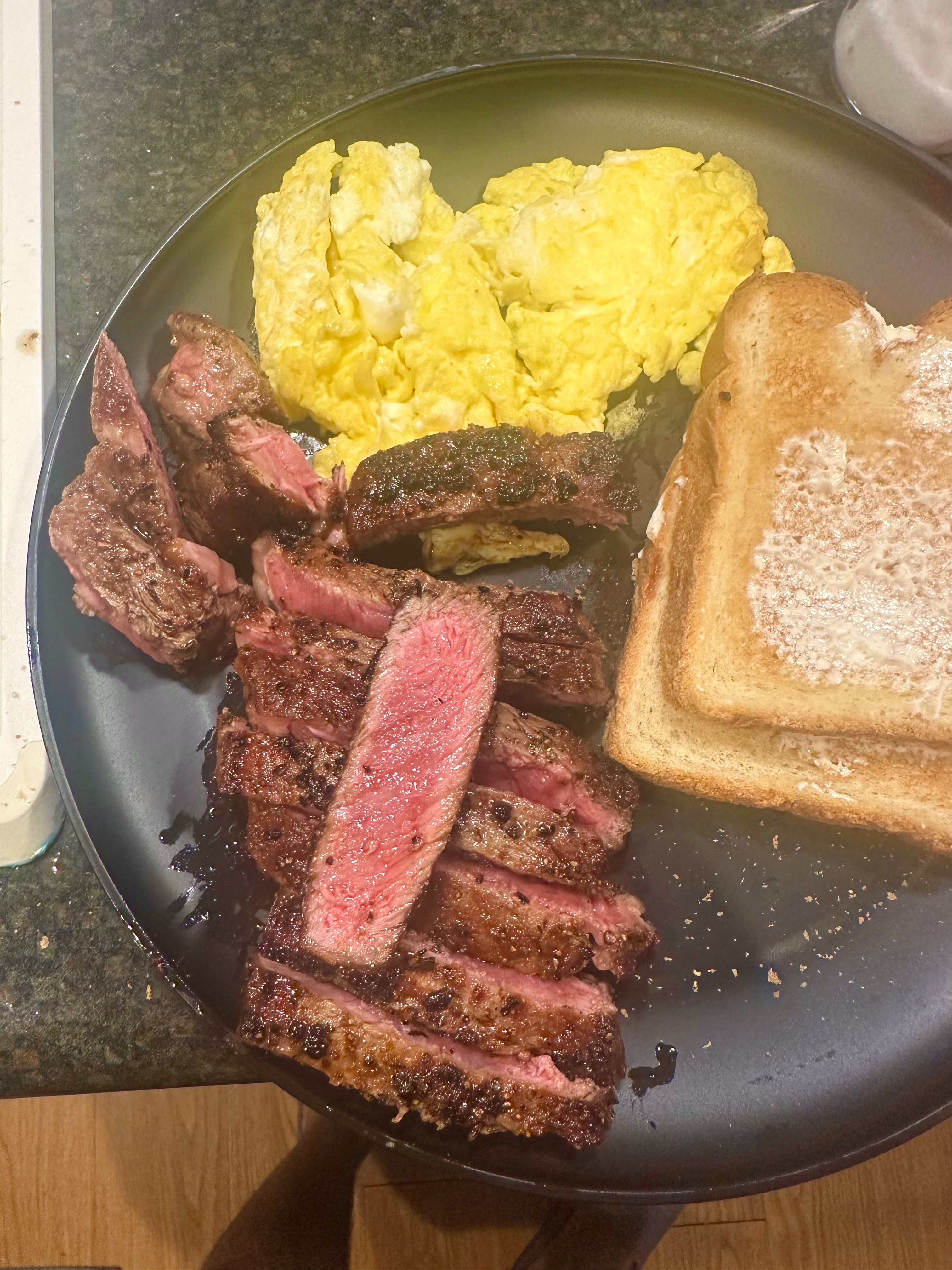 Aurelio’s Steak Breakfast